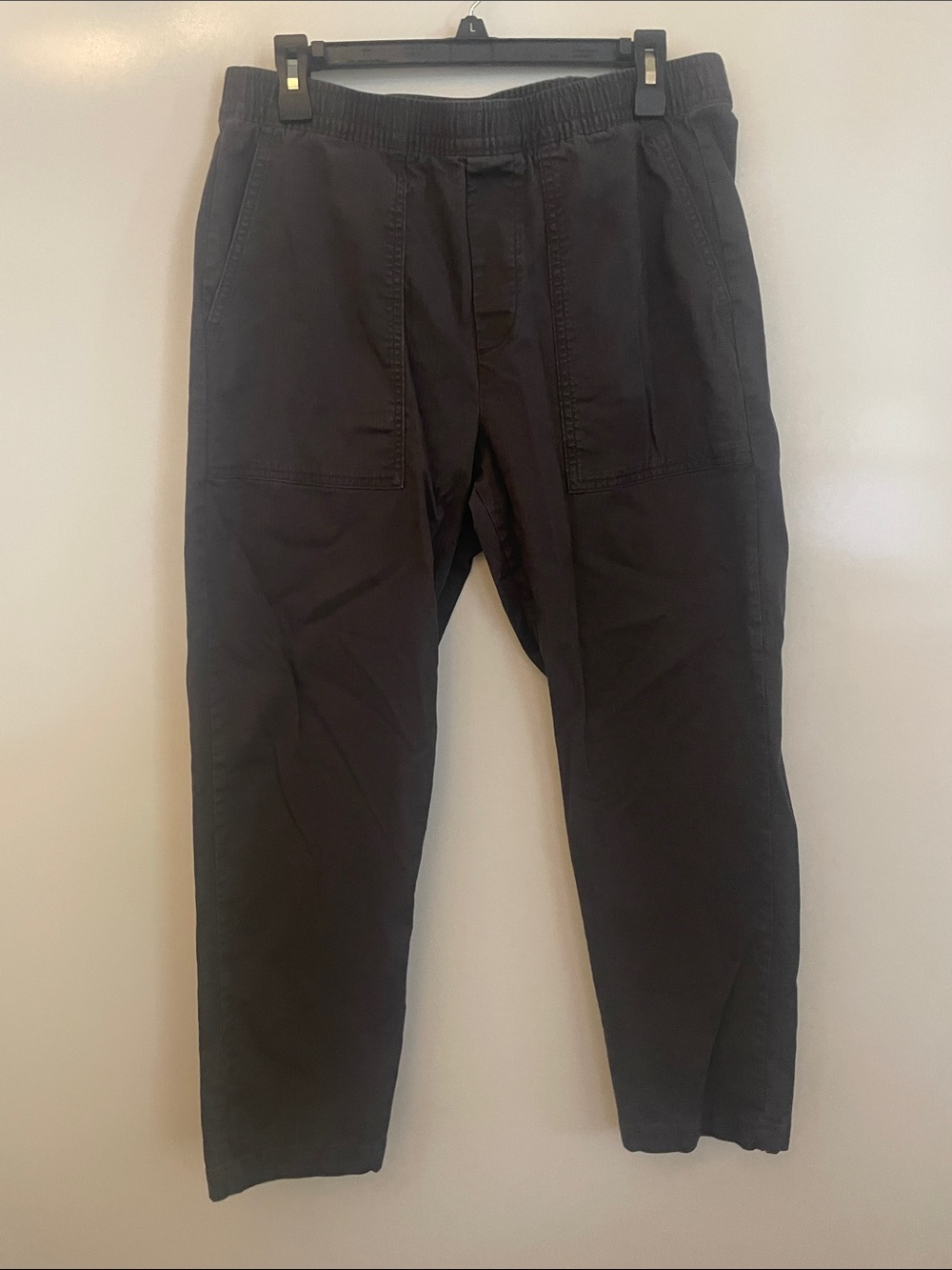 Gap Men’s Gray Herringbone Utility Easy Pant Size Medium